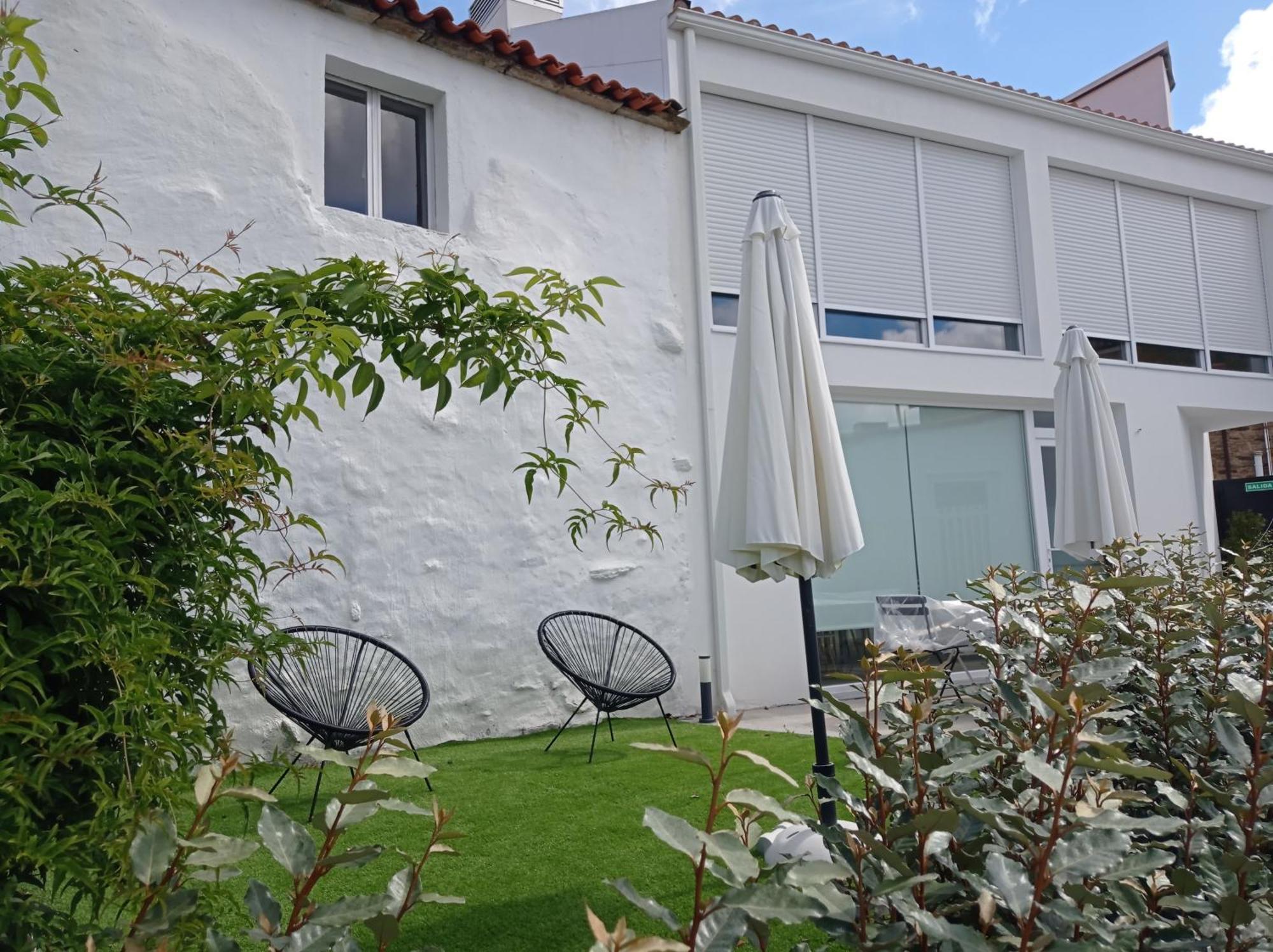 Casas Turisticas Lar Jardin - Parking Privado Сантяго де Компостела Екстериор снимка