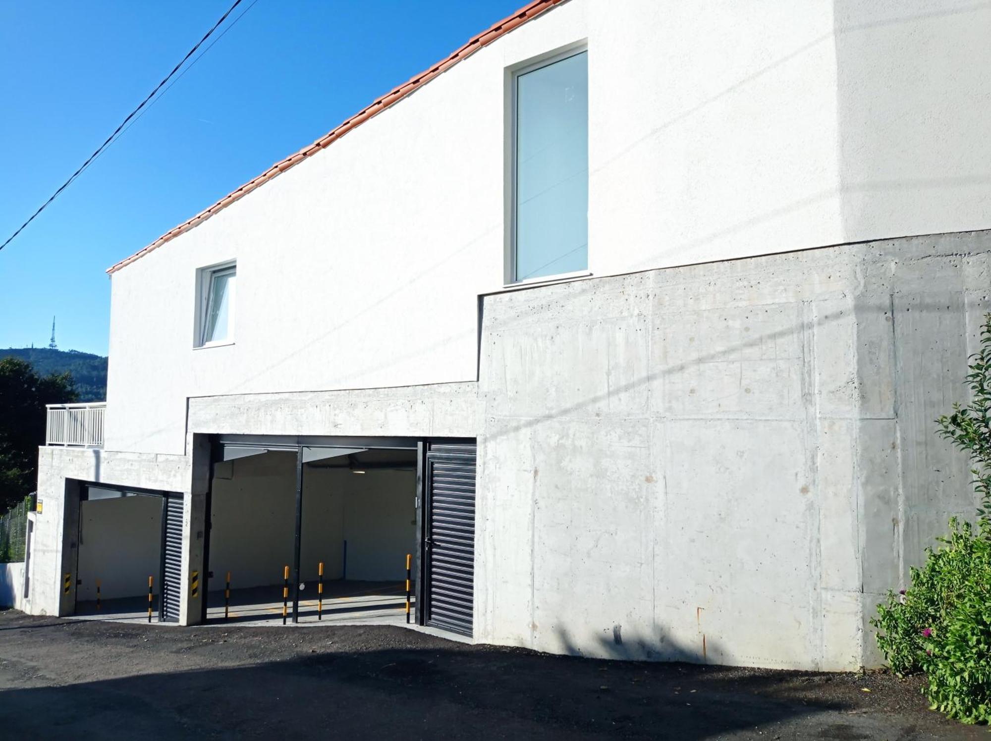 Casas Turisticas Lar Jardin - Parking Privado Сантяго де Компостела Екстериор снимка