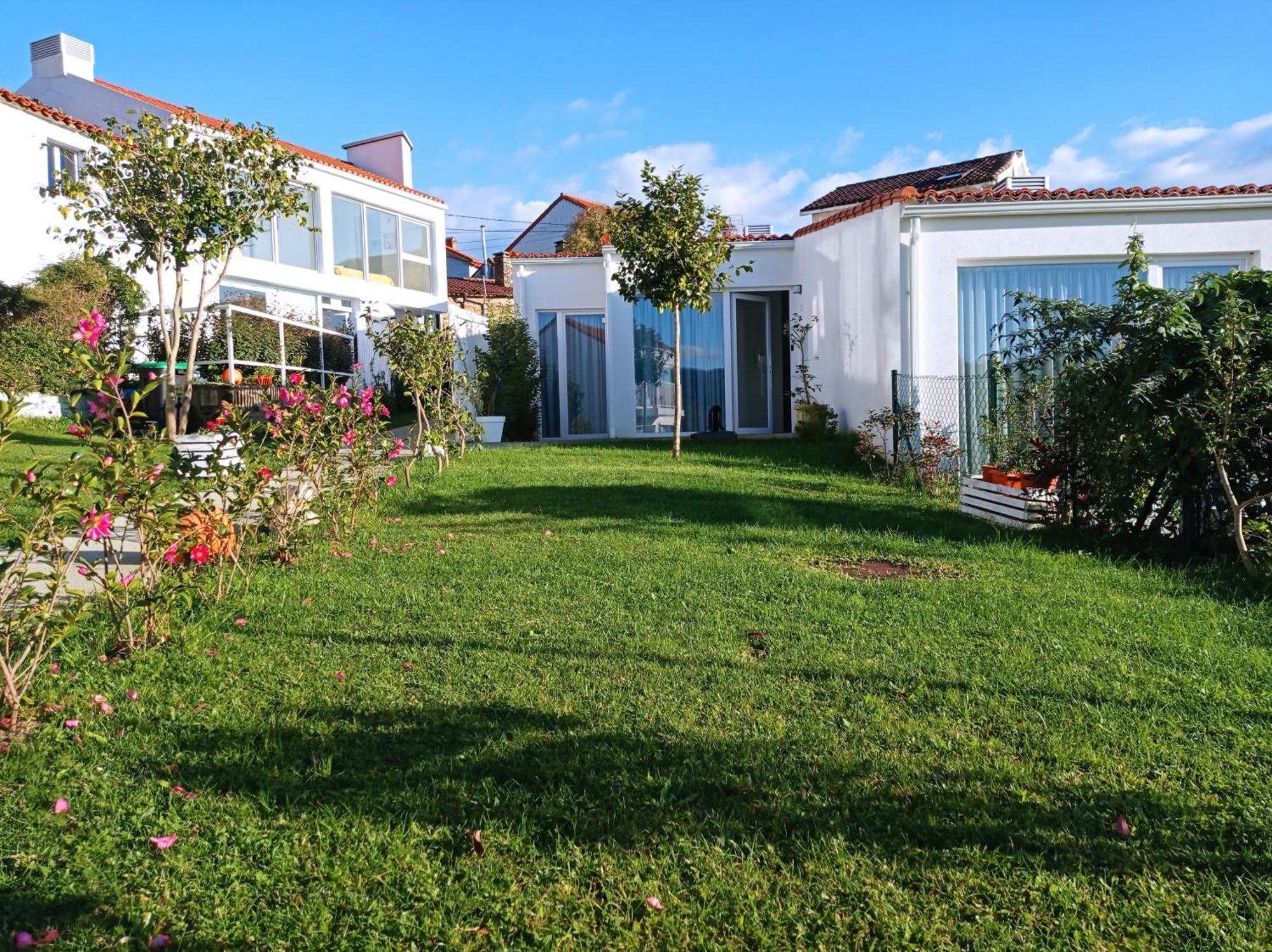 Casas Turisticas Lar Jardin - Parking Privado Сантяго де Компостела Екстериор снимка