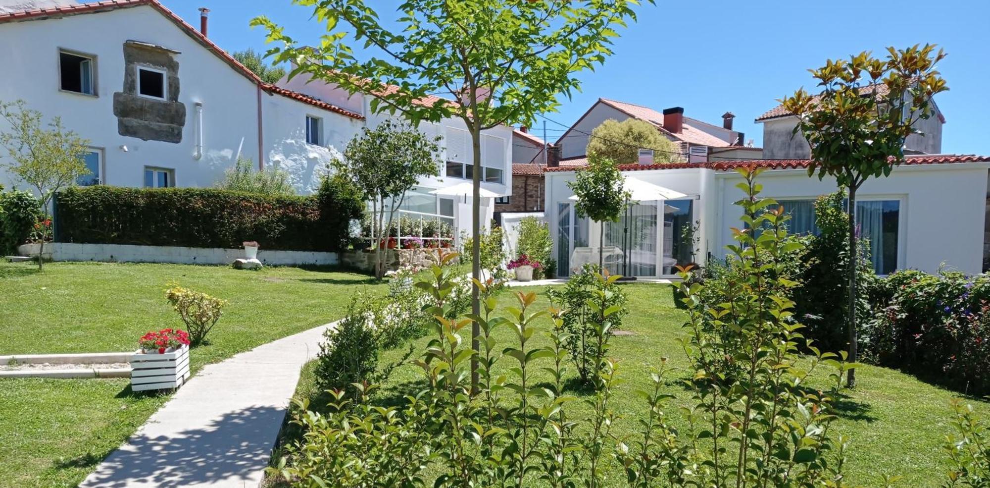 Casas Turisticas Lar Jardin - Parking Privado Сантяго де Компостела Екстериор снимка