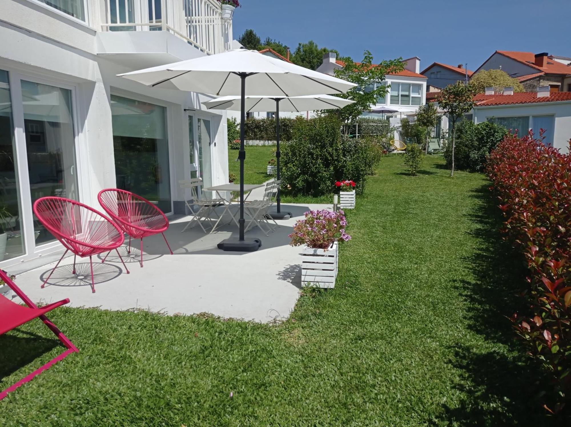 Casas Turisticas Lar Jardin - Parking Privado Сантяго де Компостела Екстериор снимка